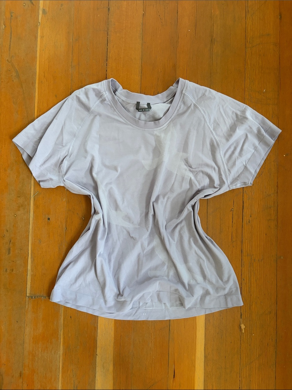 Light Lavender Oiselle Women's Short-Sleeve Crewneck Running Top Size M